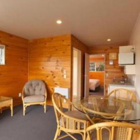 Pauanui Pines Motor Lodge Pokoj fotografie